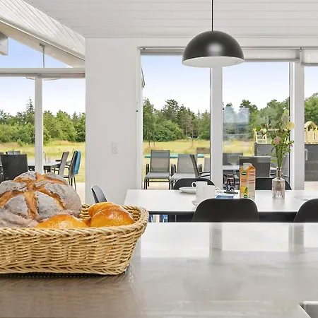 Luxury Retreat In Holiday home Aalbaek