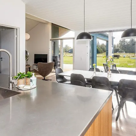 Luxury Retreat In Ålbæk